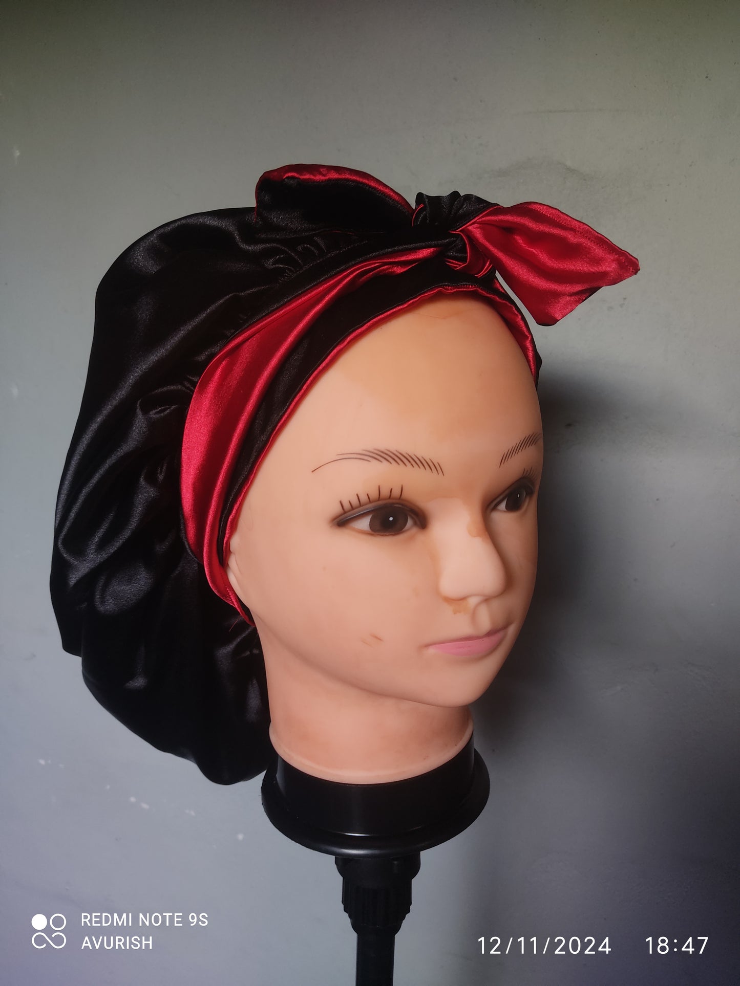 Red and Black Reversible Bonnet