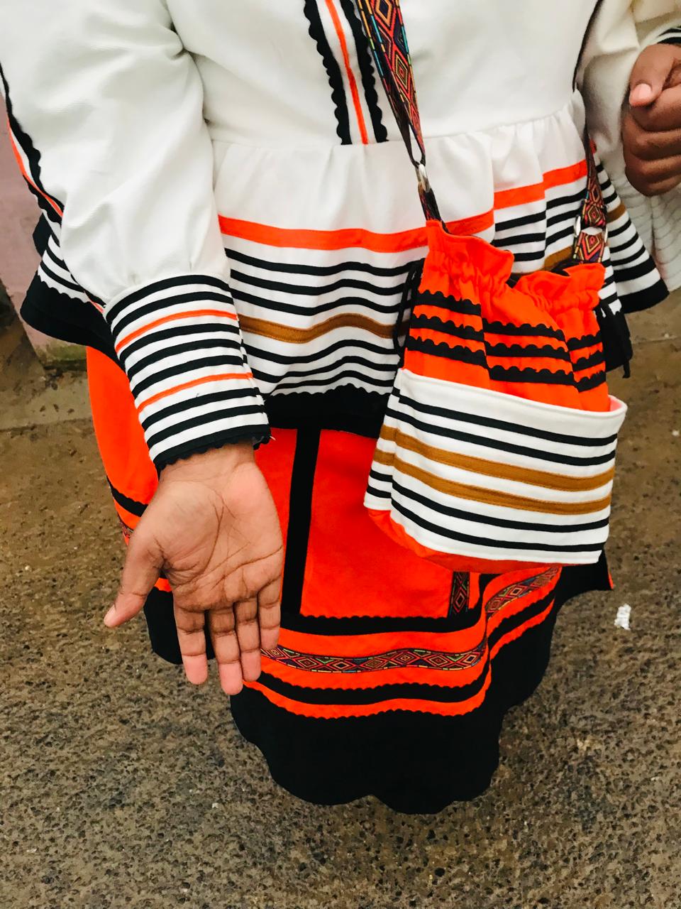 No-Orange Xhosa Umbhaco 6 Piece Set